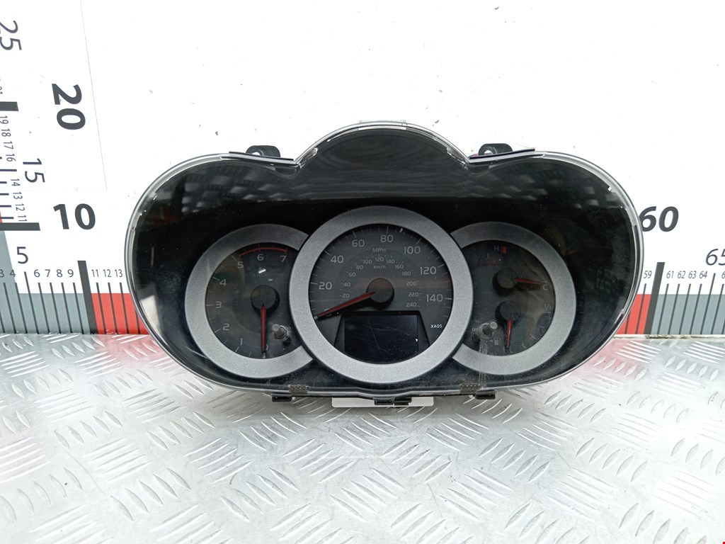 Панель приборов (щиток) TOYOTA RAV 4 XA30 2006-2012