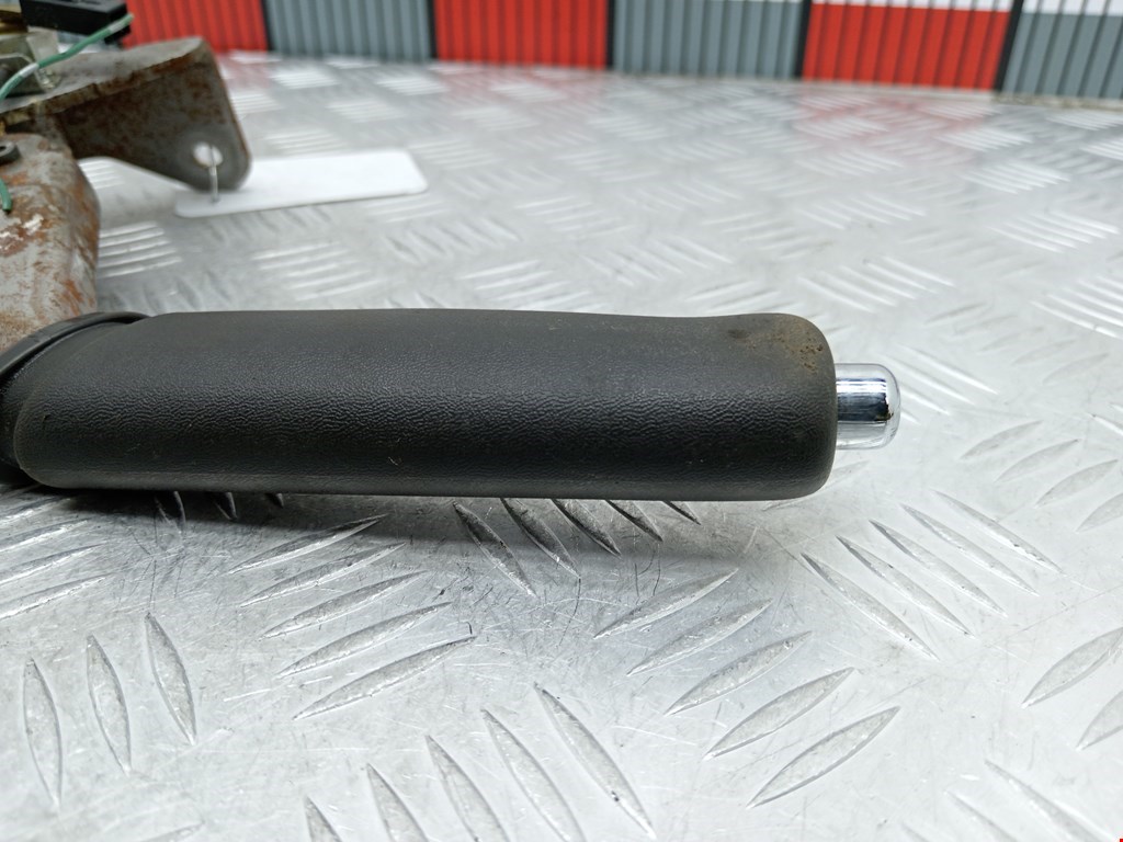 Рычаг стояночного тормоза (ручник) NISSAN Navara III D40 2005-2015