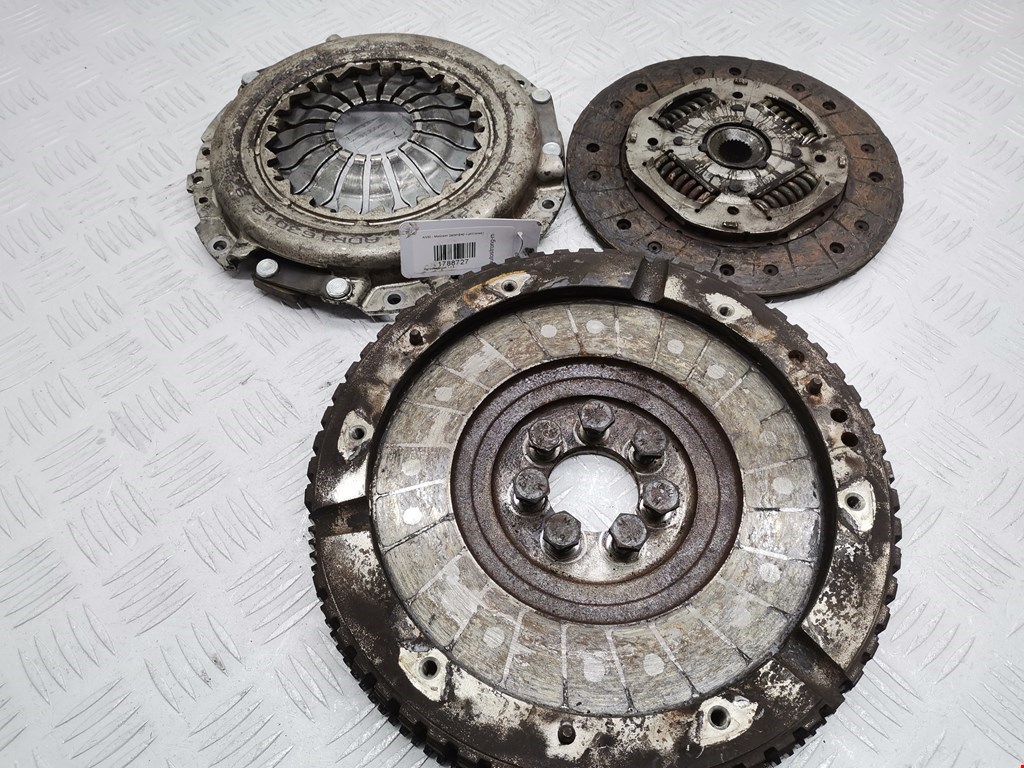 Маховик (демпфер сцепления) RENAULT Kangoo 1997-2008