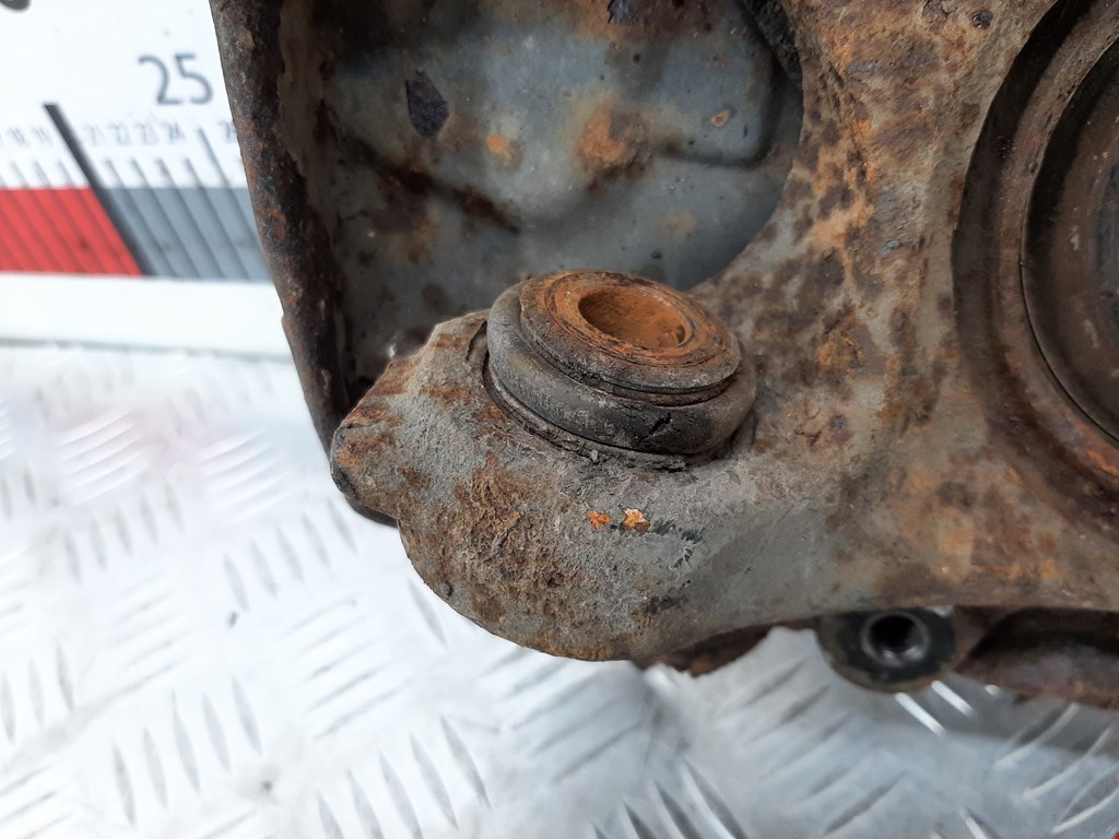 Ступица задняя правая MERCEDES-BENZ C-Class C-klasse W202 1993-2000