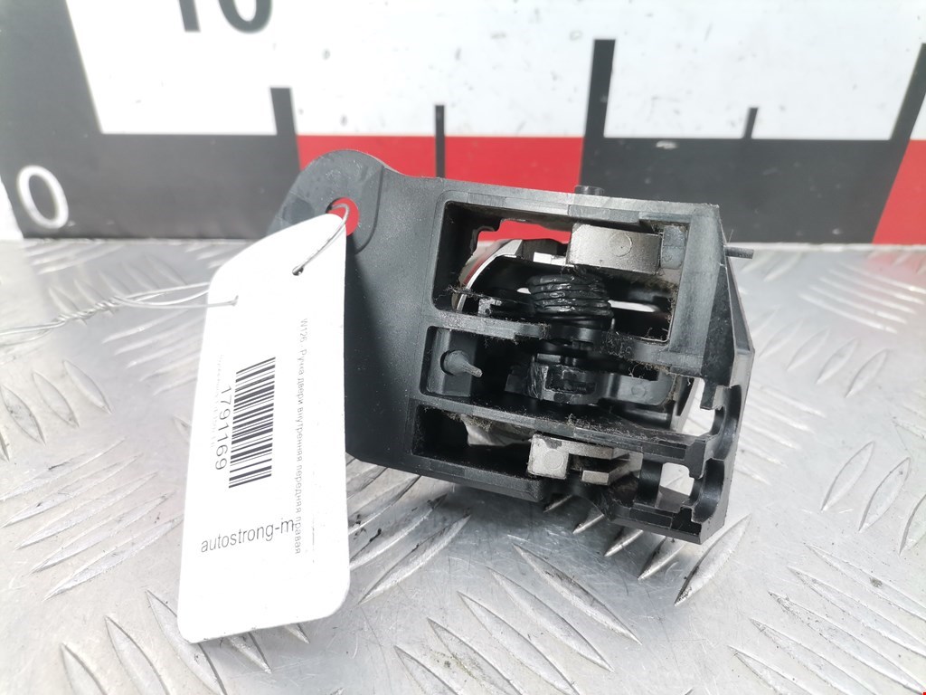 Ручка дверная передняя внутренняя правая TOYOTA Auris E150 2006-2012