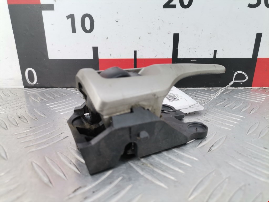 Ручка дверная передняя внутренняя правая TOYOTA Auris E150 2006-2012