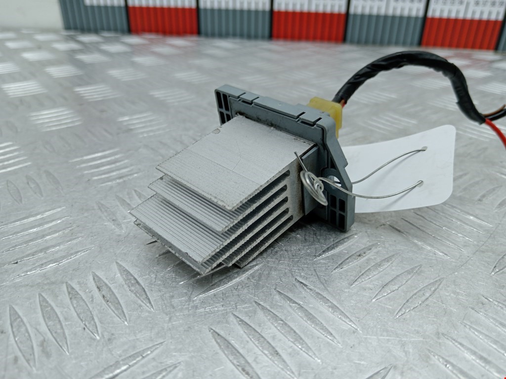 Резистор отопителя (сопротивление печки) HYUNDAI Terracan 2001-2006