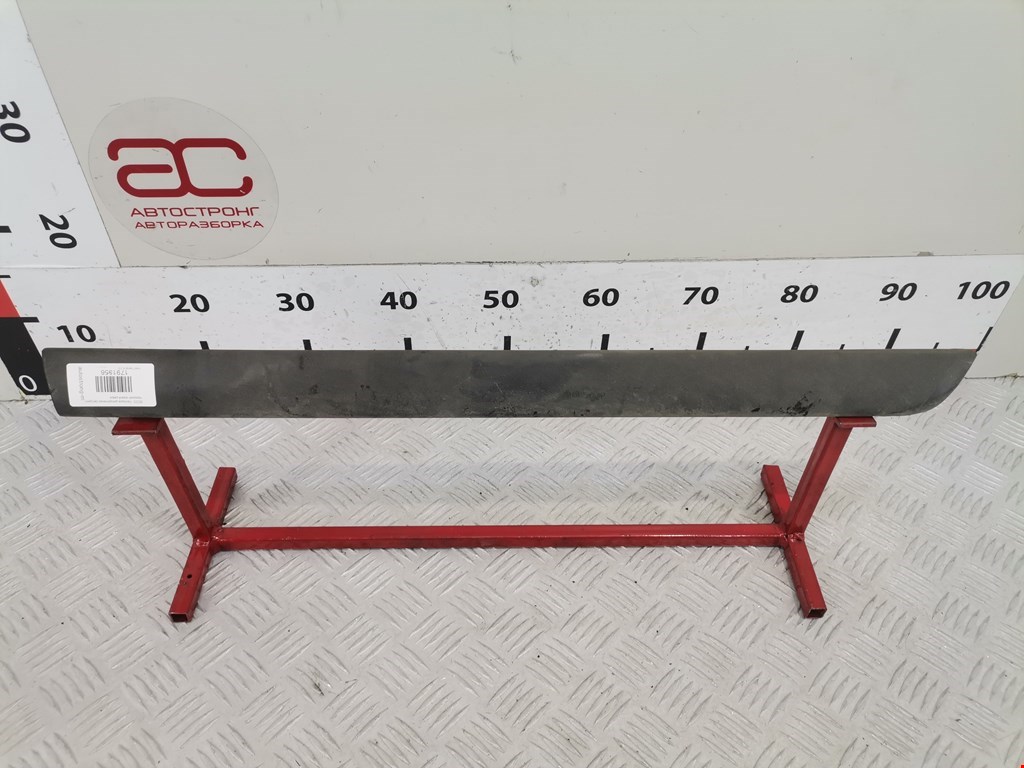 Накладка декоративная (молдинг) двери передней правой Ford Transit 4 (2000-2006)