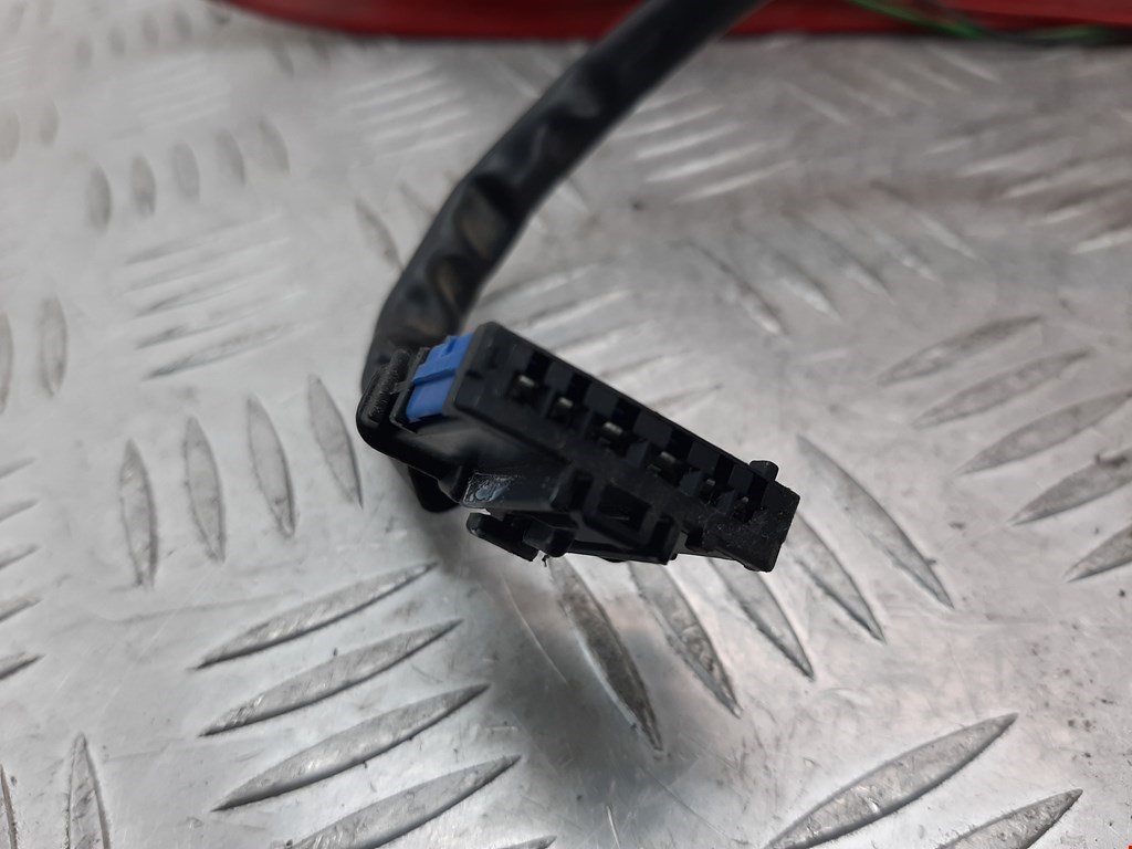 Фонарь задний левый PEUGEOT 807 2002-2014