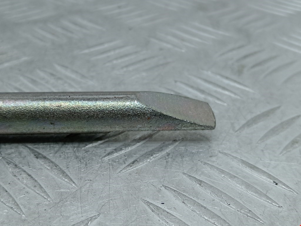 Ключ балонный TOYOTA RAV 4 XA30 2006-2012