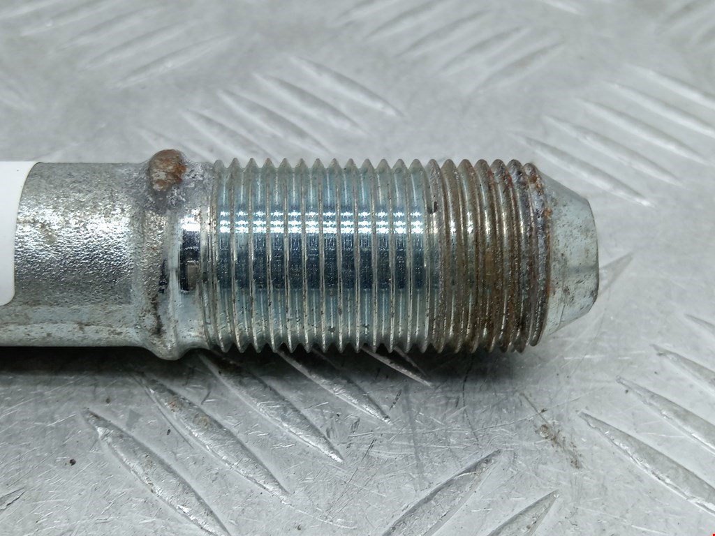 Крюк буксировочный TOYOTA RAV 4 XA30 2006-2012