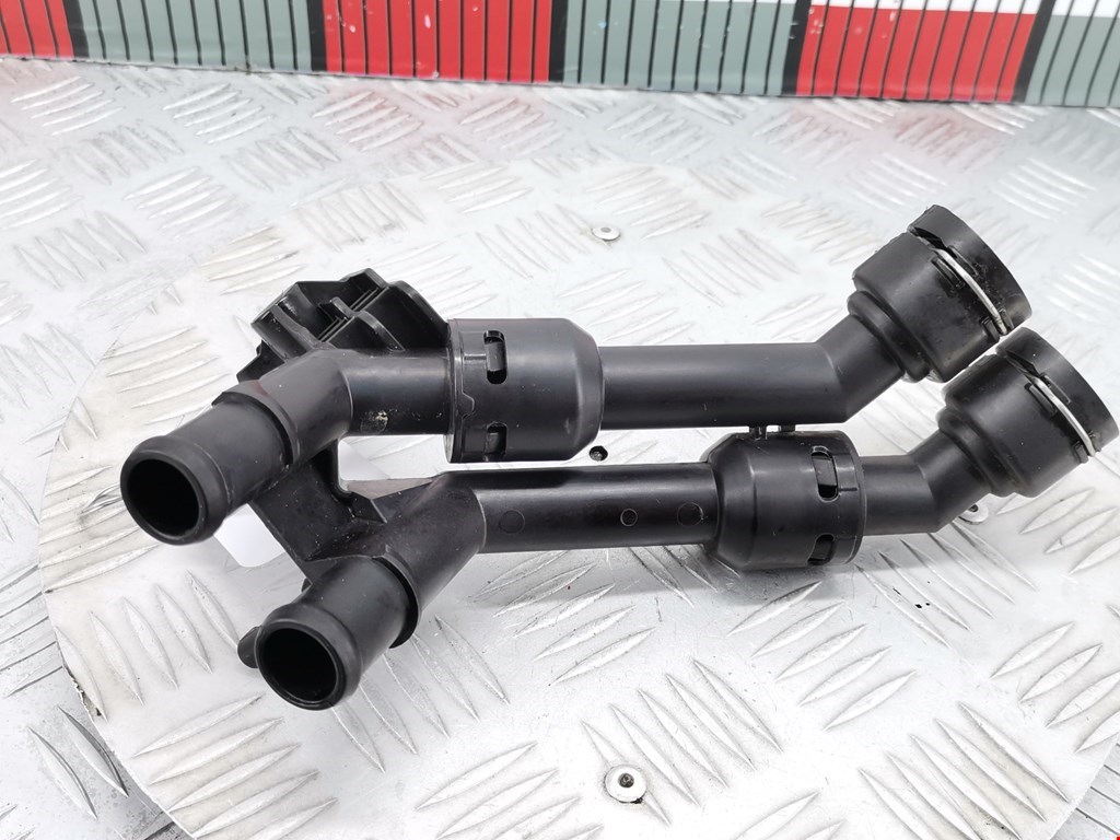 Патрубок AUDI A5 2007-2016