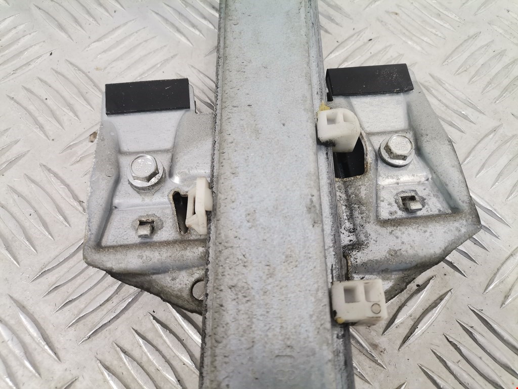 Стеклоподъемник передний правый MERCEDES-BENZ Sprinter 906 2006-2018