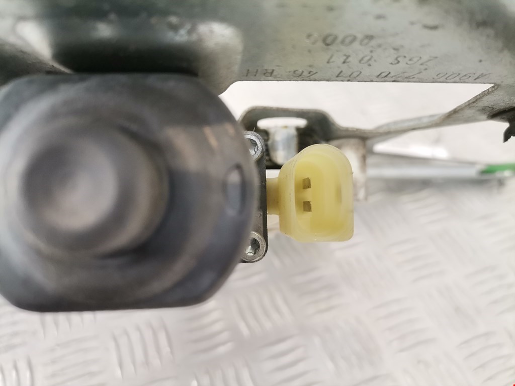 Стеклоподъемник передний правый MERCEDES-BENZ Sprinter 906 2006-2018