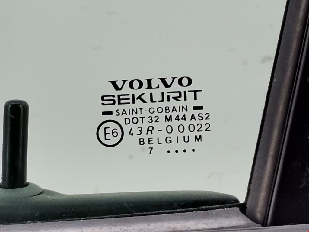 Дверь передняя левая VOLVO V40 I 1995-2004