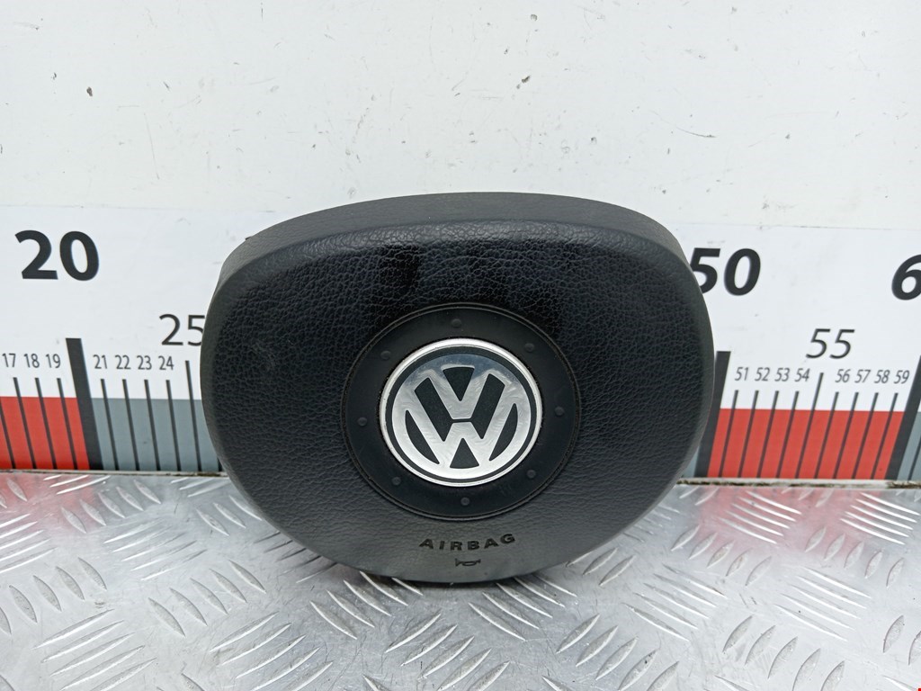 Подушка безопасности в рулевое колесо VOLKSWAGEN Polo IV 2001-2009