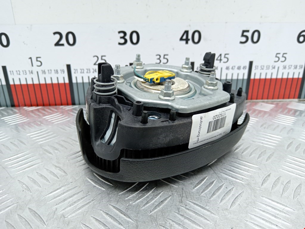 Подушка безопасности в рулевое колесо VOLKSWAGEN Polo IV 2001-2009