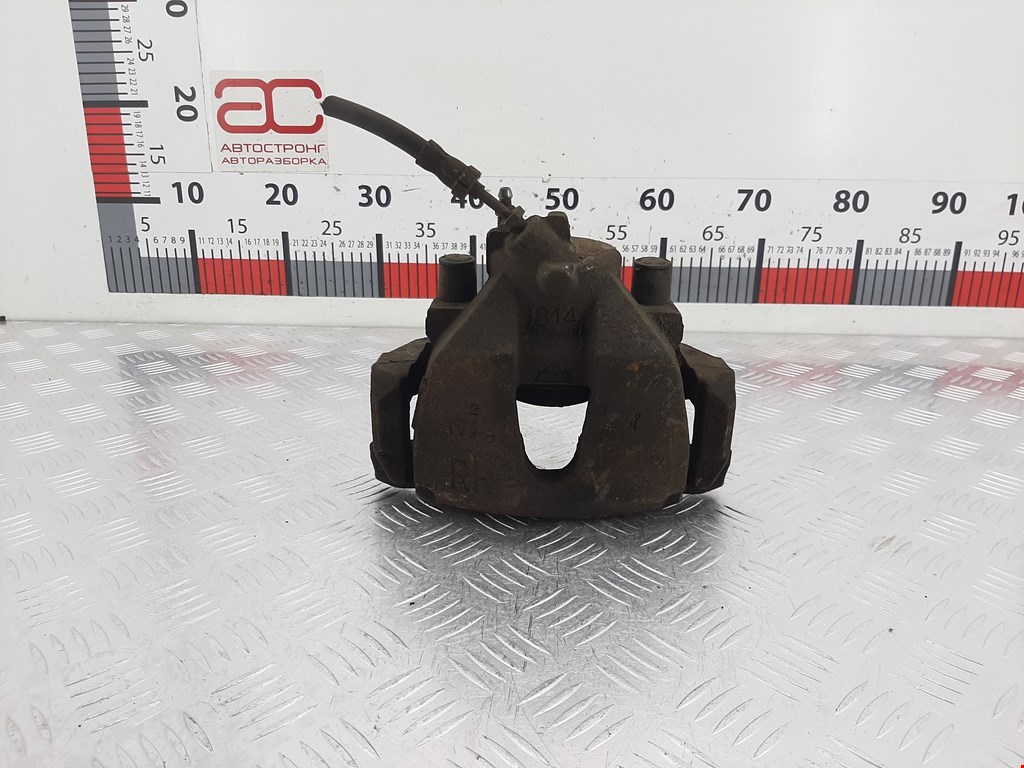 Суппорт передний правый FORD Focus III 2011-2019