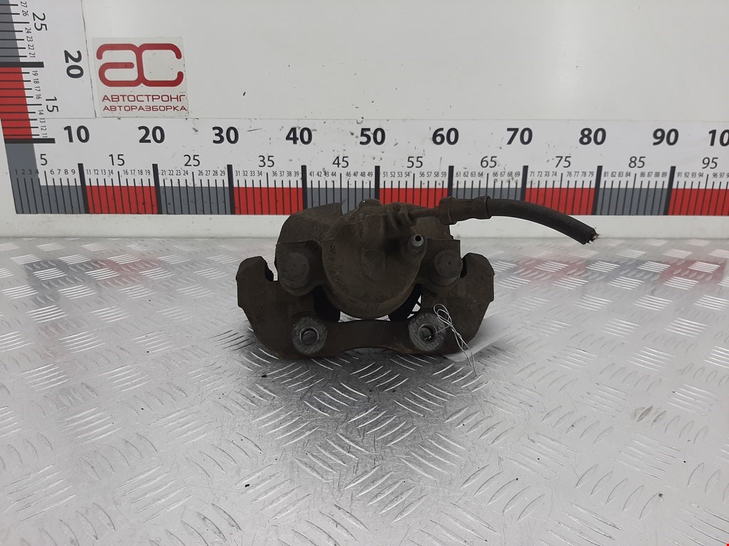 Суппорт передний правый FORD Focus III 2011-2019