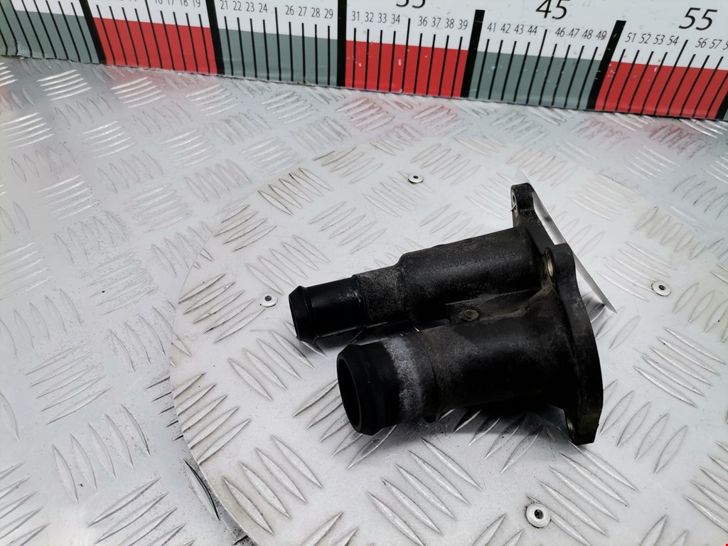 Корпус термостата FORD Fusion 2002-2012