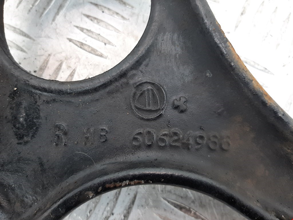 Рычаг передний правый ALFA ROMEO 156 1997-2007