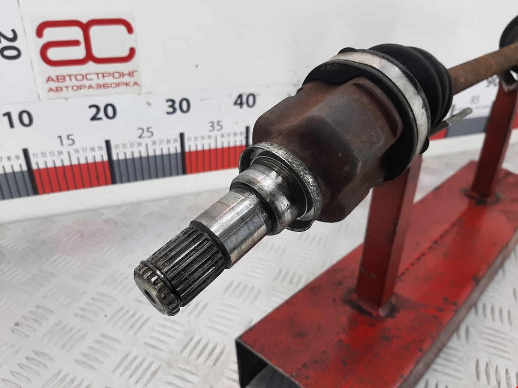Полуось (привод, приводной вал) передняя левая PEUGEOT 107 2005-2014