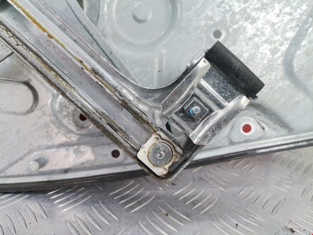 Стеклоподъемник задний левый FORD C-MAX 2003-2010