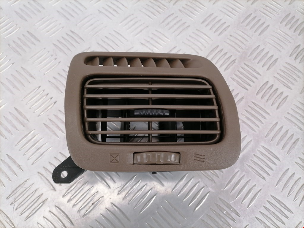 Дефлектор воздушный LEXUS LX 470 1998-2007