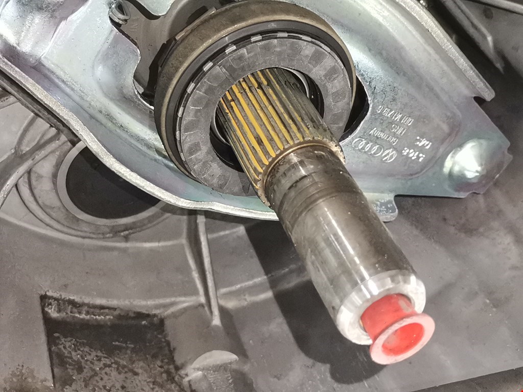 МКПП (Механическая коробка переключения передач) AUDI A4 B8 2007-2015