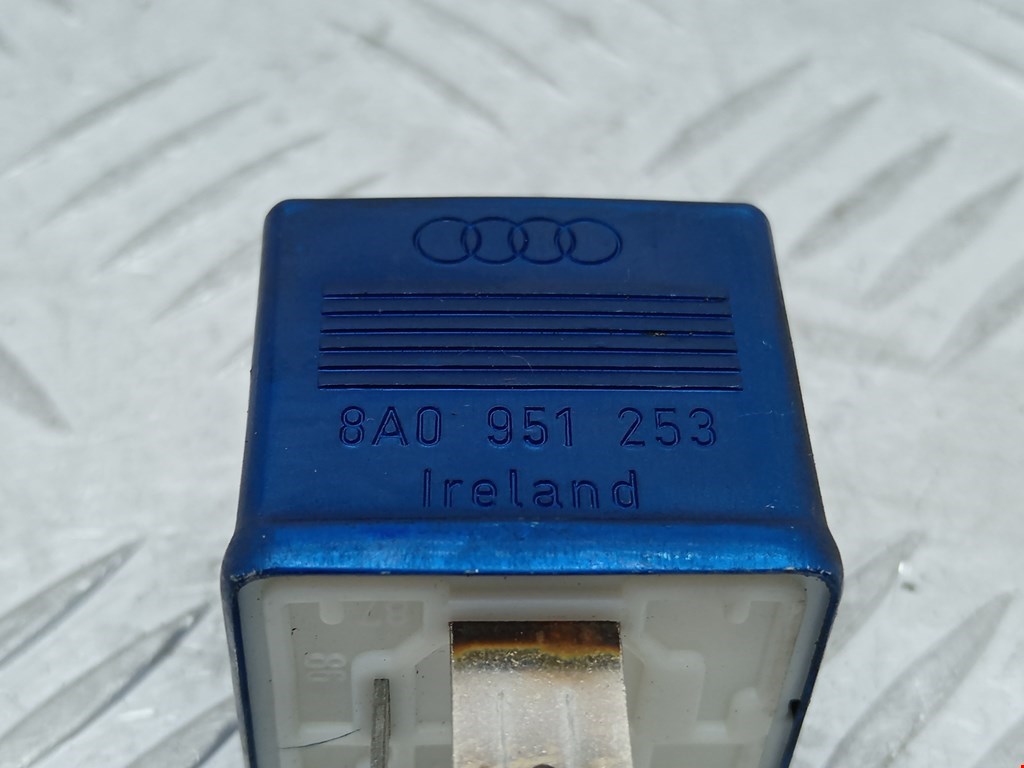 Реле свечей накала VOLKSWAGEN Passat B5 1997-2005