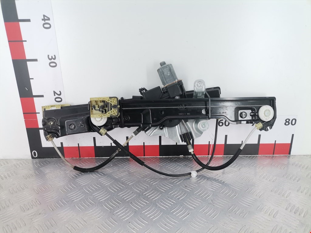 Стеклоподъемник передний правый OPEL Astra J 2009-2017