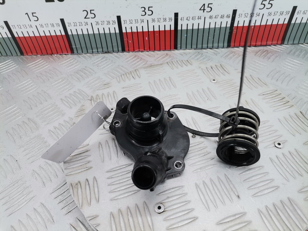 Корпус термостата BMW 5er 5 серия F10/F11/F07 2009-2017