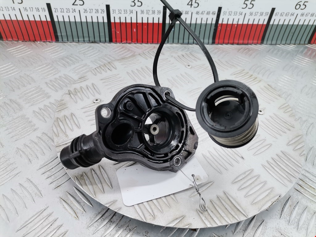 Корпус термостата BMW 5er 5 серия F10/F11/F07 2009-2017