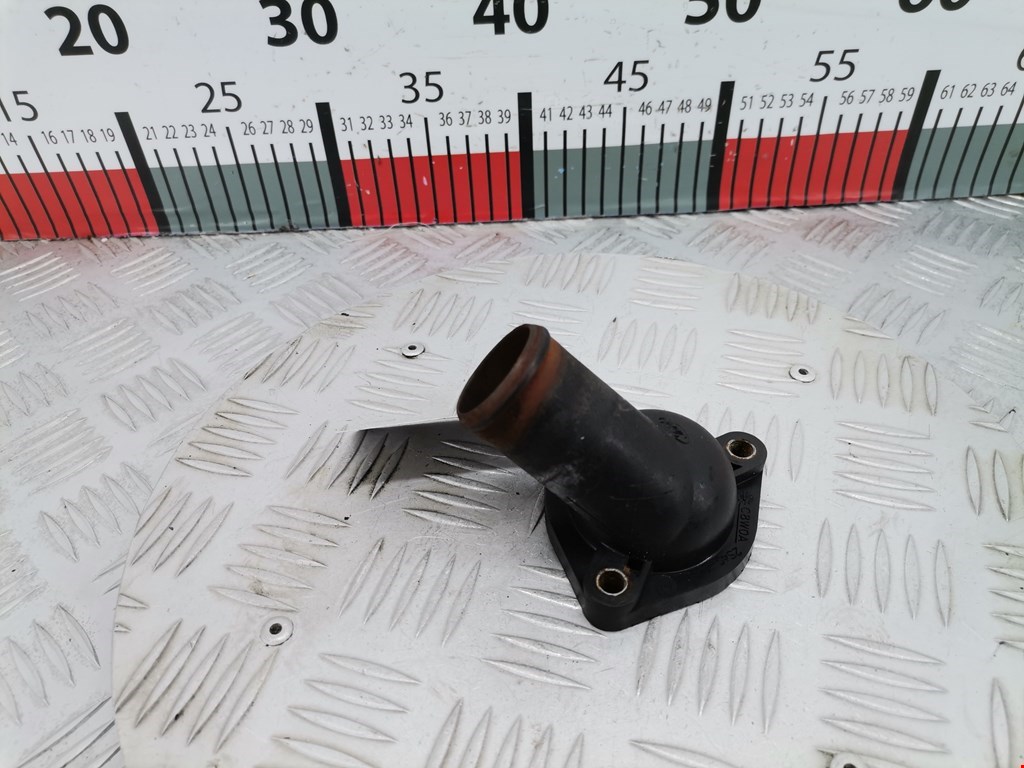 Корпус термостата FORD Focus II 2005-2011