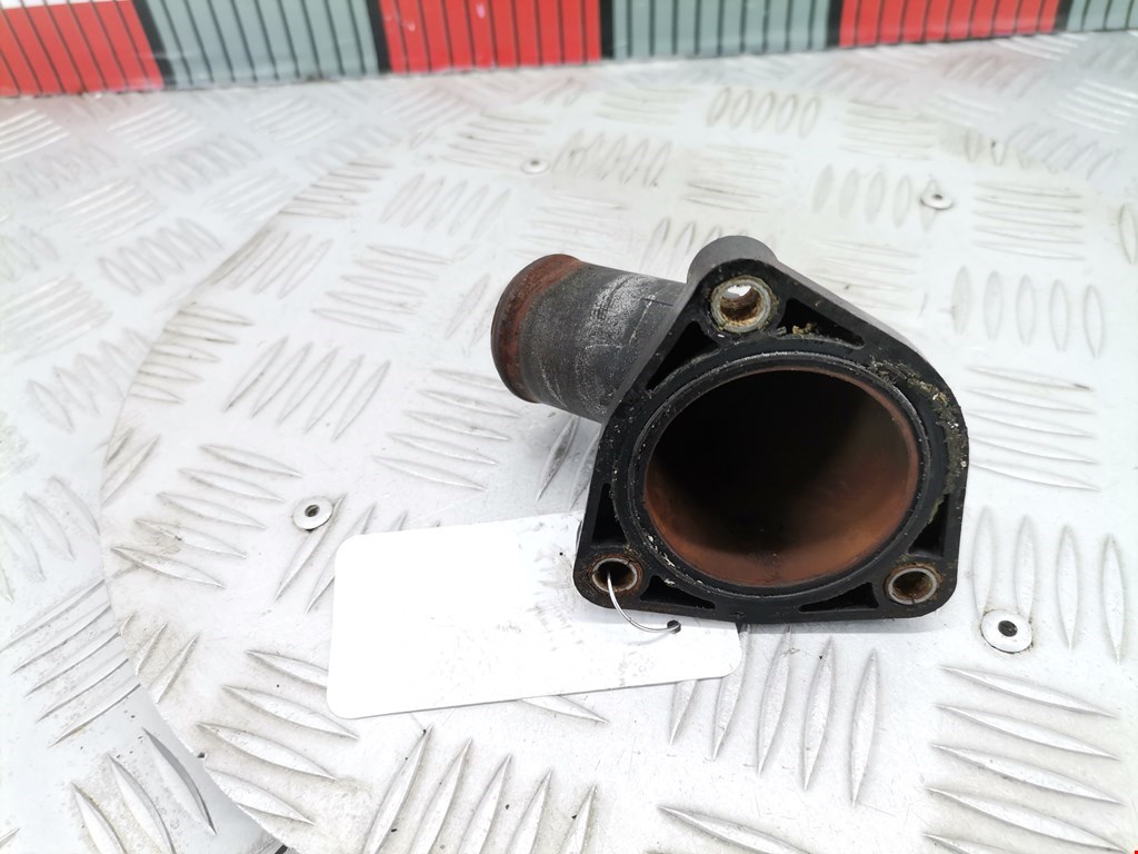 Корпус термостата FORD Focus II 2005-2011