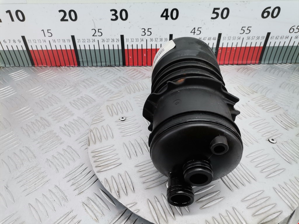 Корпус масляного фильтра VOLKSWAGEN Touareg 2002-2010