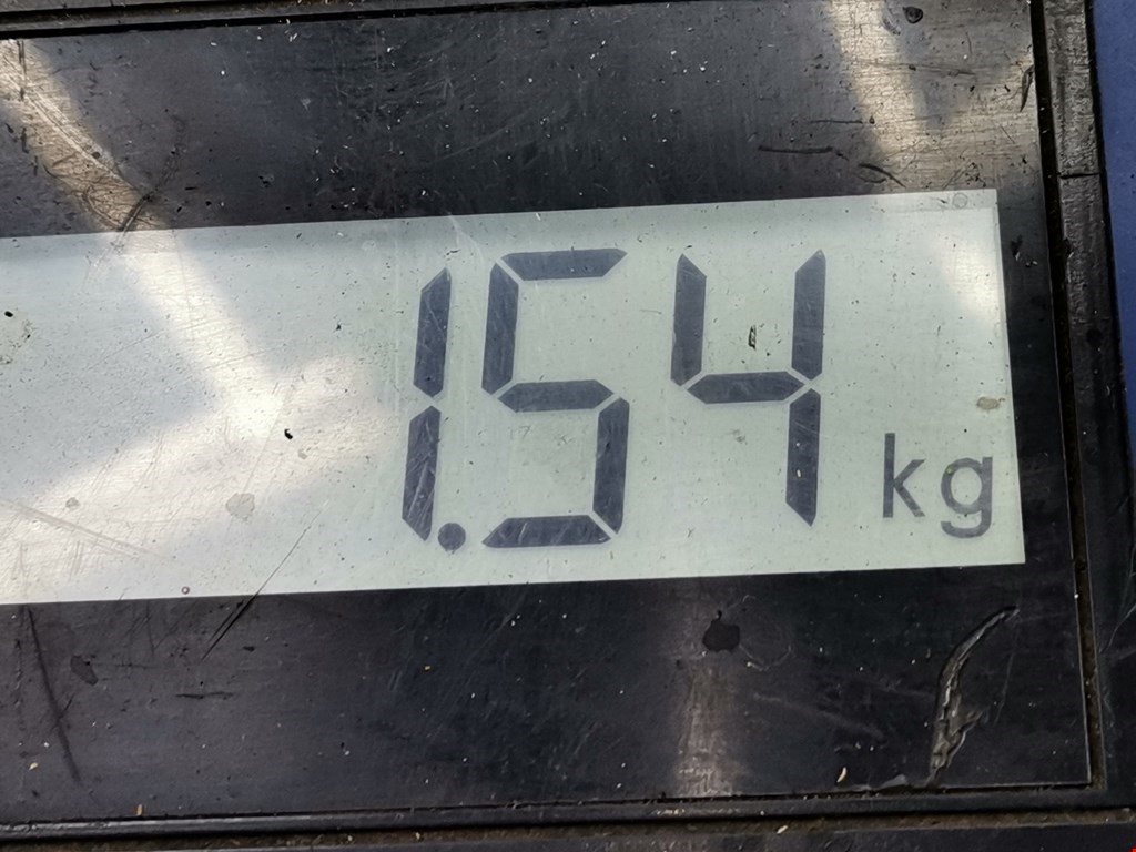 Уплотнитель двери VOLKSWAGEN Passat B5 1997-2005