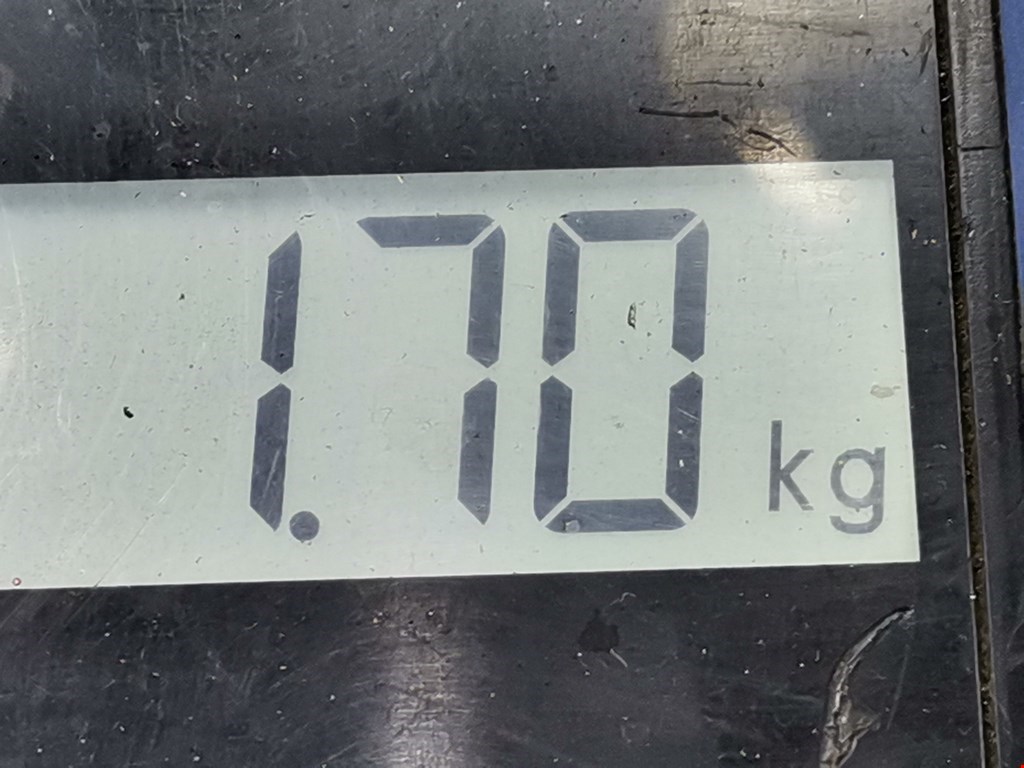 Уплотнитель двери VOLKSWAGEN Passat B5 1997-2005