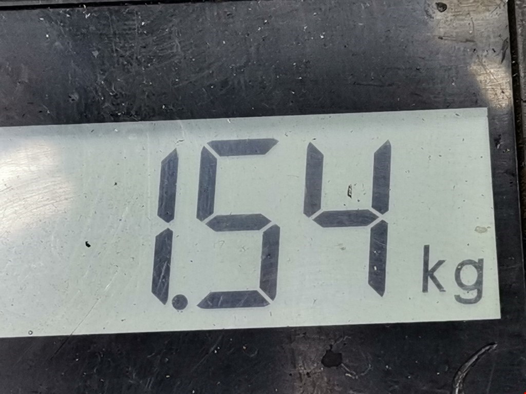 Уплотнитель двери VOLKSWAGEN Passat B5 1997-2005