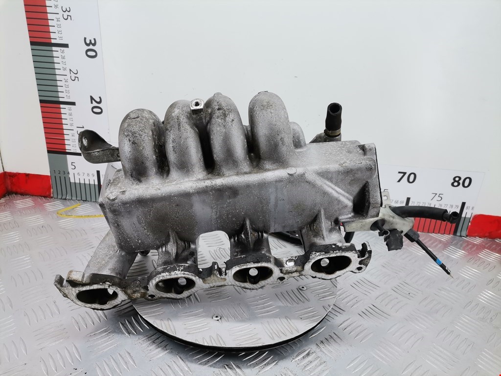 Коллектор впускной VOLVO V40 I 1995-2004