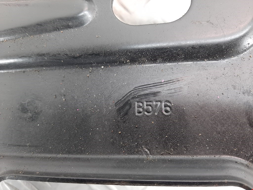 Крепление АКБ (корпус/подставка) ALFA ROMEO 156 1997-2007