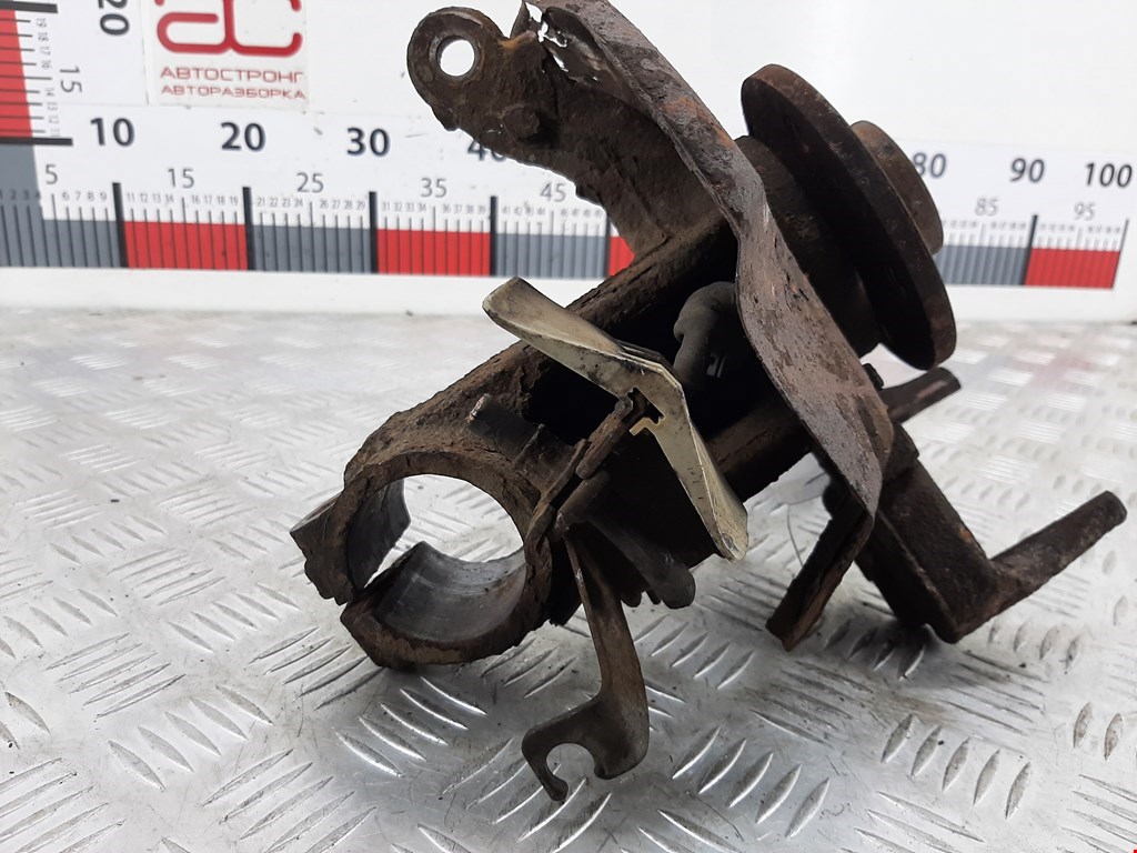 Ступица передняя левая VOLKSWAGEN Polo IV 2001-2009