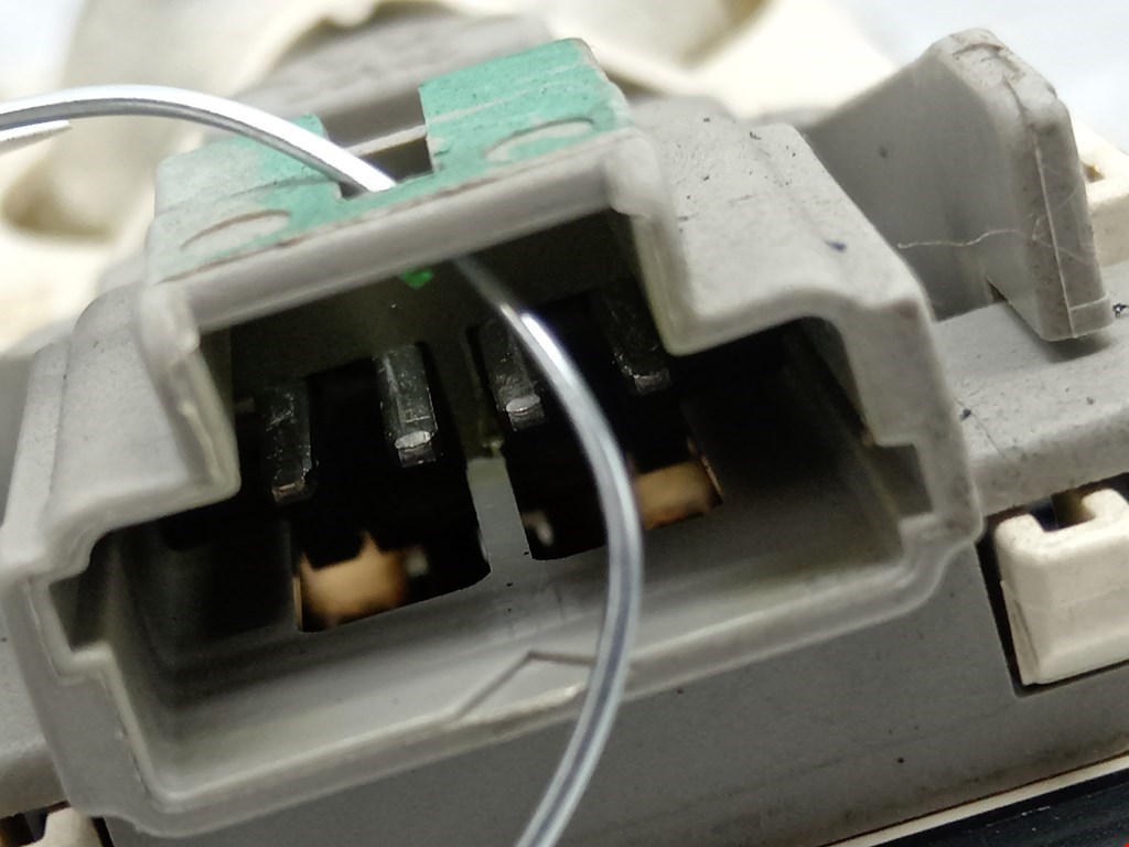 Плафон салонный (салона фонарь) PEUGEOT 206 1998-2012