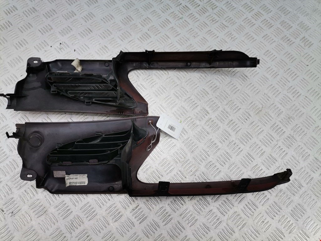 Решетка радиатора RENAULT Scenic I 1996-2003