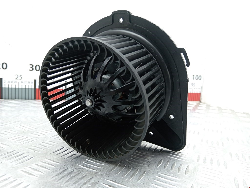 Моторчик (мотор) отопителя салона AUDI A4 B5 1995-2001