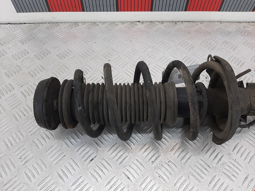 Амортизатор передний правый VOLKSWAGEN Golf III 1991-1997