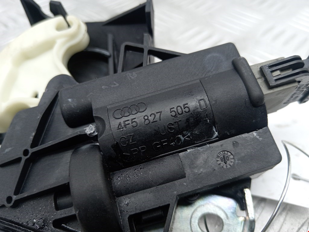 Замок багажника (крышки двери) VOLKSWAGEN Passat CC 2008-2017