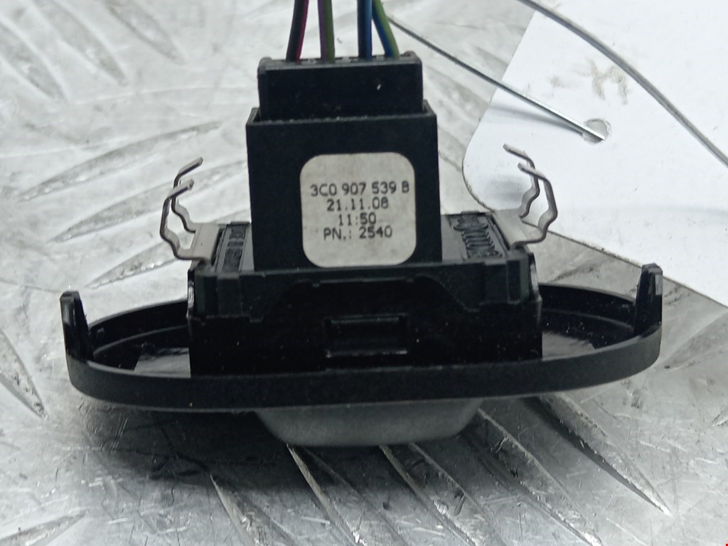 Блок электронный VOLKSWAGEN Passat CC 2008-2017