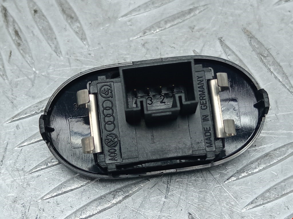 Блок электронный VOLKSWAGEN Passat CC 2008-2017