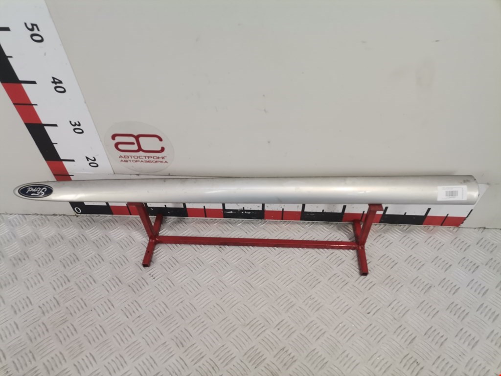 Накладка декоративная (молдинг) двери передней правой Ford Galaxy 1 (1995-2006)