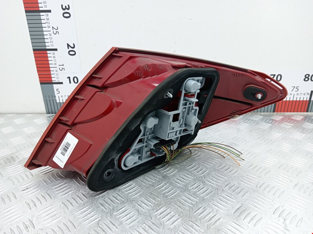 Фонарь задний левый MERCEDES-BENZ C-Class C-klasse W204 2007-2015