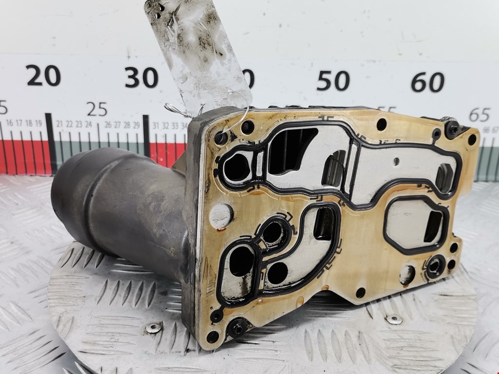 Корпус масляного фильтра BMW 5er 5 серия F10/F11/F07 2009-2017