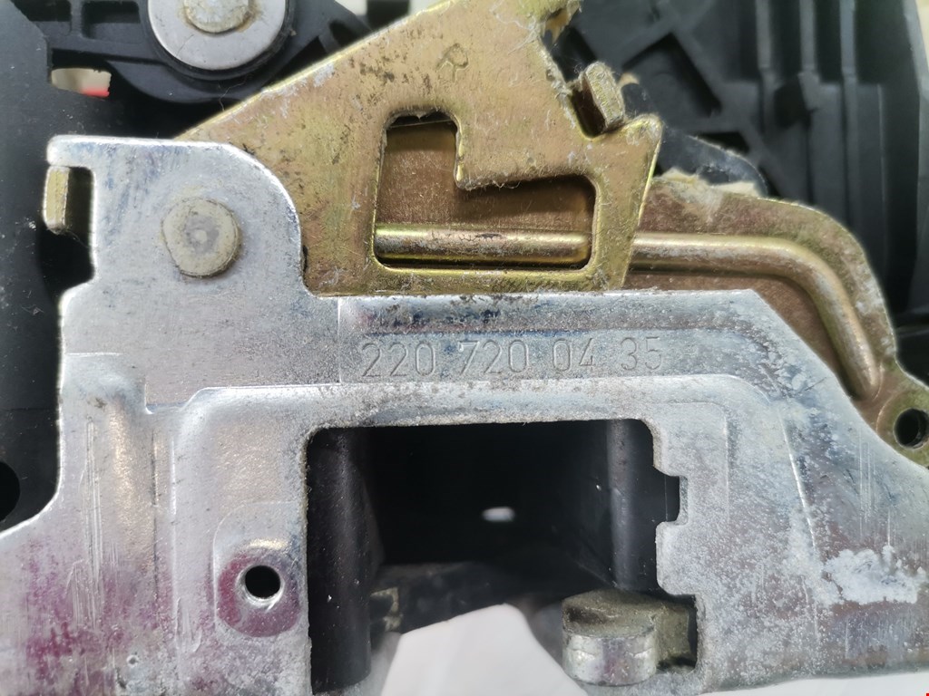 Замок двери передней правой MERCEDES-BENZ S-Class IV W220 1998-2005