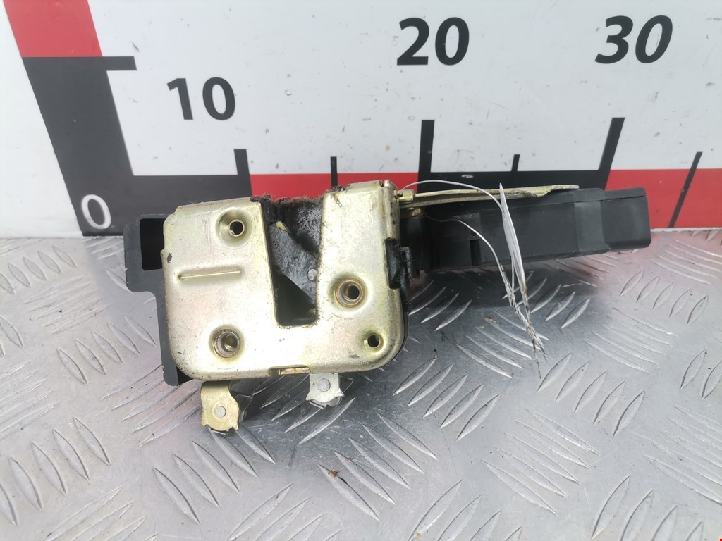 Замок двери передней левой MITSUBISHI Space Star 1999-2006